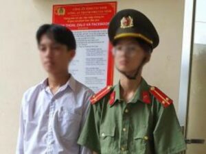 Toi-gia-danh-cong-an-chiem-doat-tai-sa0-600x450-1